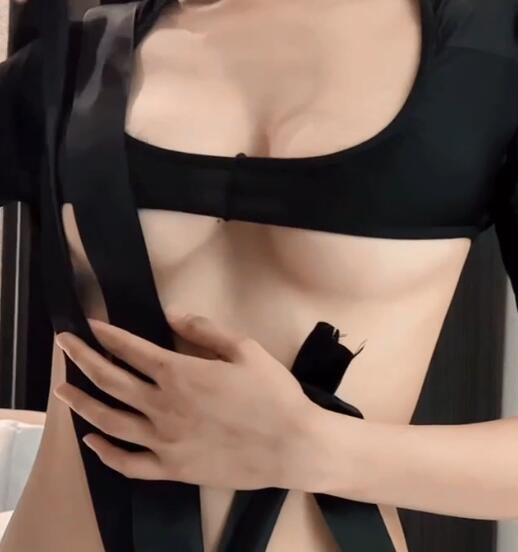 陆萱萱 性感黑色情趣服饰 | 官方内部私购推荐